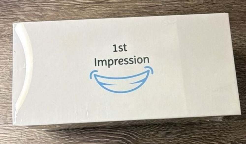1st Impression Teeth Whitening Kit LED Light Gel Mouth Tray At Home Model 001WN